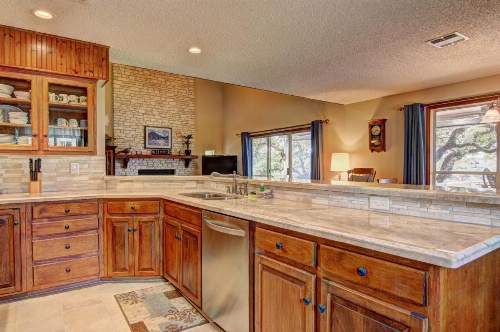 Blue Diamond Retreat Home image 9